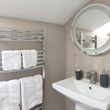 Giles Norman Gallery & Townhouse Pensión 4*