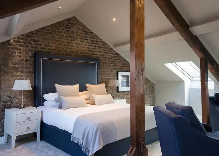 Maison d'hôtes Giles Norman Gallery & Townhouse