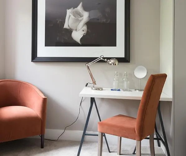 Giles Norman Gallery & Townhouse